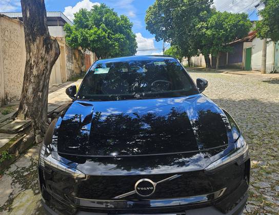 VOLVO EX30 69 KW ELÉTRICO CORE